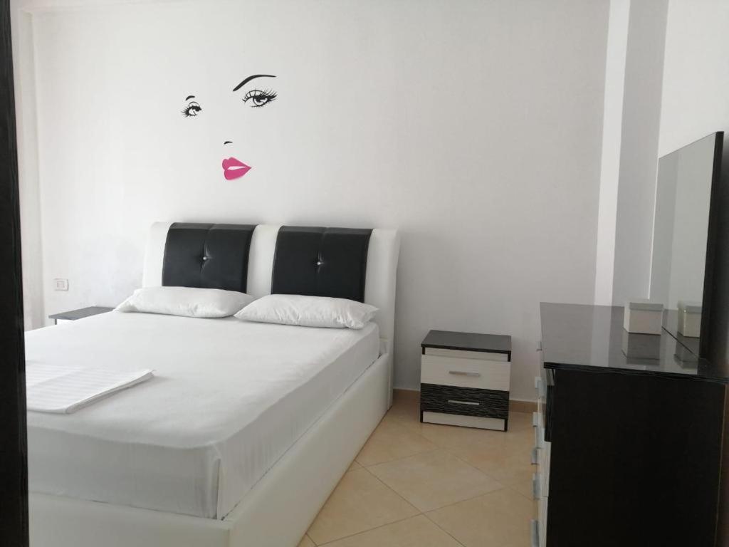 Bilal Golemi Sea View Apartment Саранда Екстер'єр фото